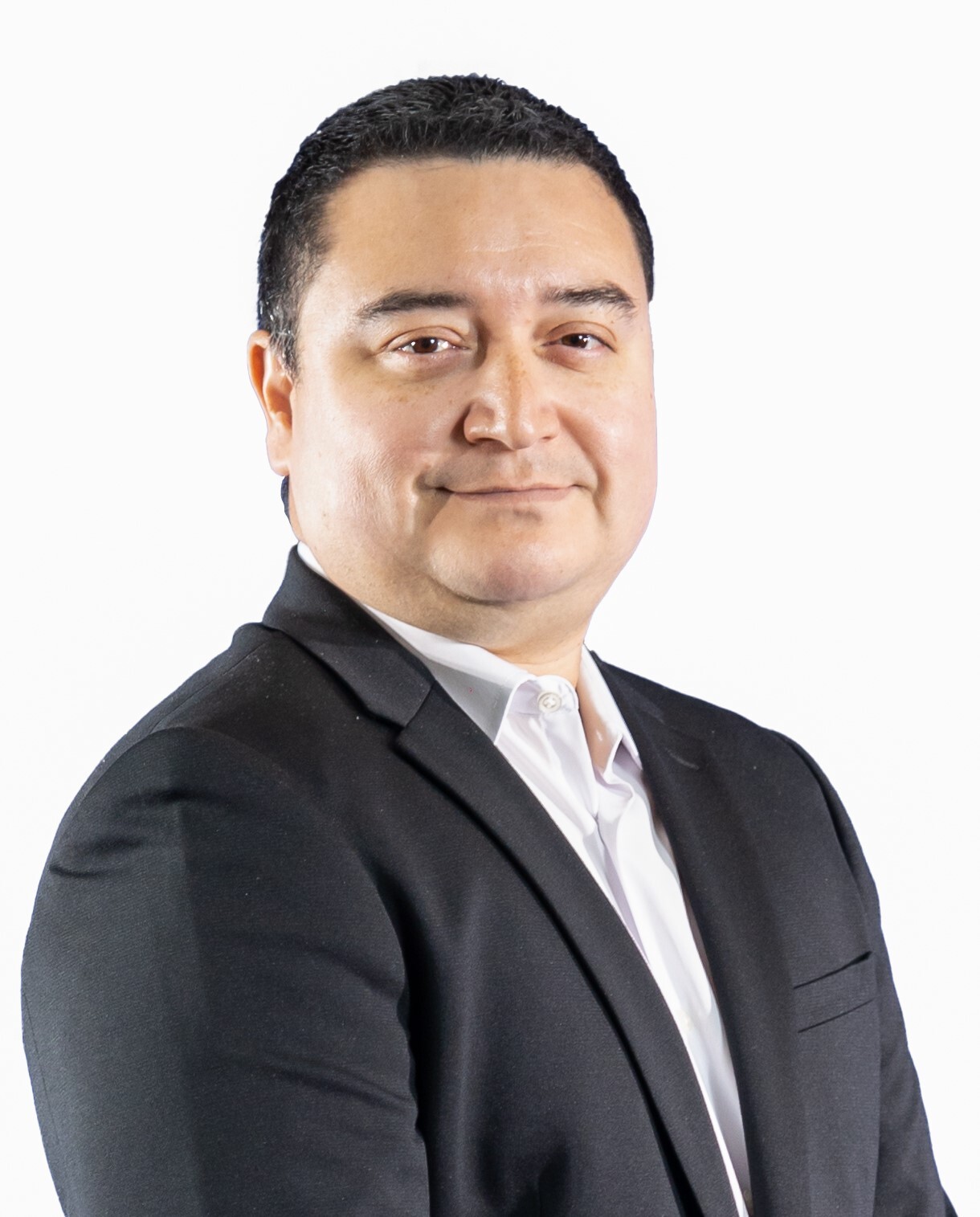 Hector Flores - Gerente Financiero